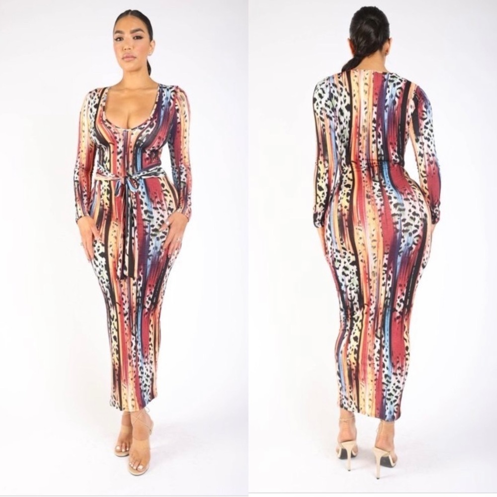 MULTI COLOR LONG SLEEVE SLIM FIT ANIMAL PRINTED MAXI DRESS